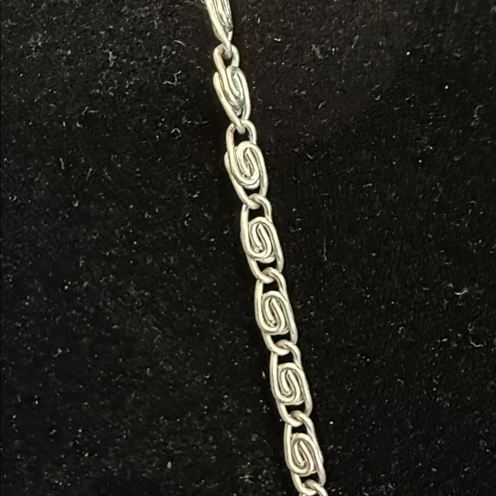 Silver Frog Pendant Necklace with Abalone Inlay - Picture 4 of 4